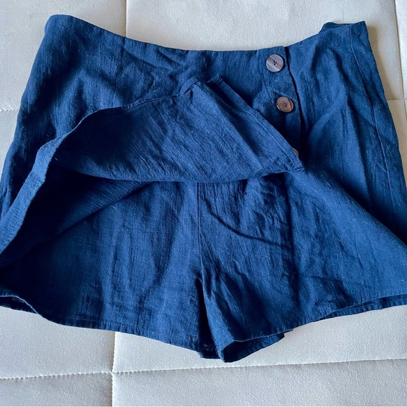 Two piece skort and crop top set - Picture 3 of 5